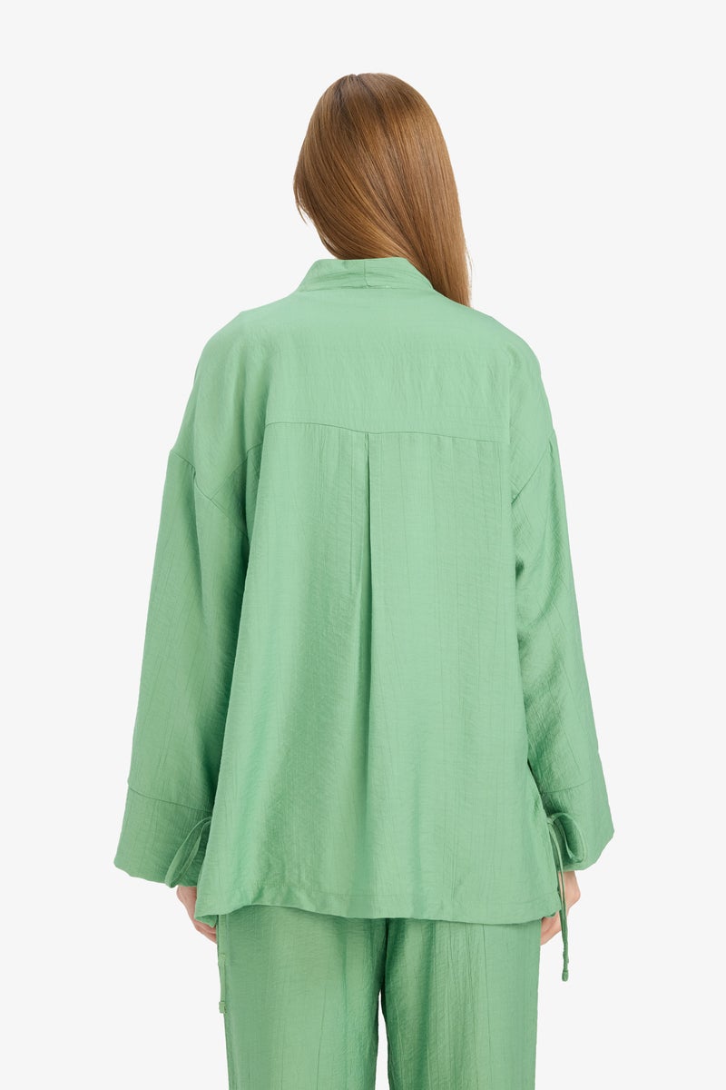 DeFacto Green Woman Relax Fit Crinkle Fabric Long Sleeve Tunic Casual - Image 5
